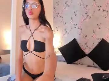 Allymartinez webcams show profile image 