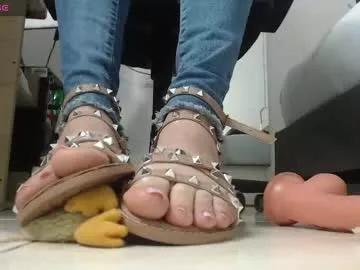 alma_fenix from Chaturbate