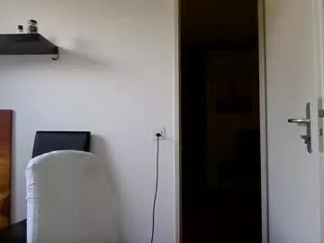 Alphah_hunk webcams show profile image 