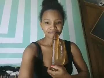 amandaaa25 from Chaturbate