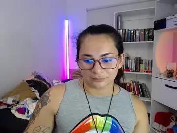 Explore our live girls sluts from our Custom and Multi clubs and checkout exclusive access to highly interactive content, such as shape, hair, titties, pussy type and many more.