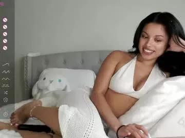 amaya_floress from Chaturbate