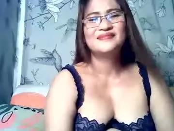 amazing_angel22 from Chaturbate