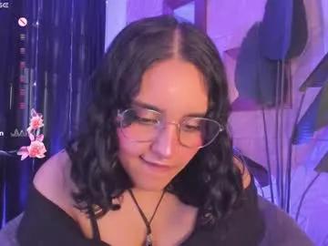 ambar_devon from Chaturbate