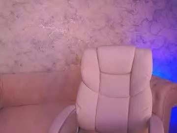 Ami_lovee webcams show profile image 