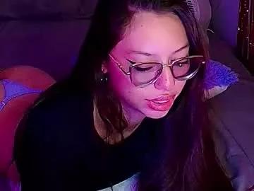 ammeliejoy from Chaturbate