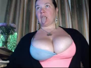 amorelara from Chaturbate is Freechat