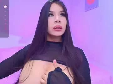 Explore our live girls sluts from our Custom and Multi clubs and checkout exclusive access to highly interactive content, such as shape, hair, titties, pussy type and many more.