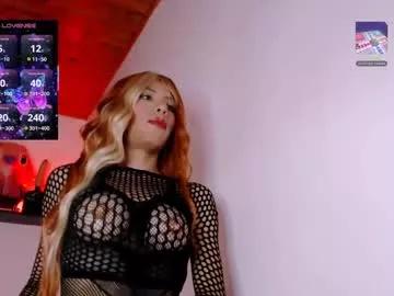 anaisvelvet2025 from Chaturbate