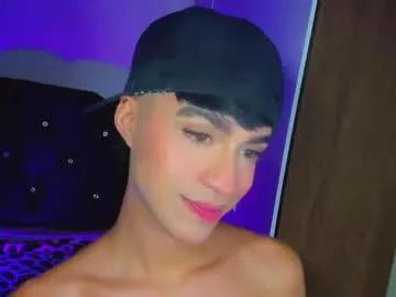 anddy_grey1 from Chaturbate