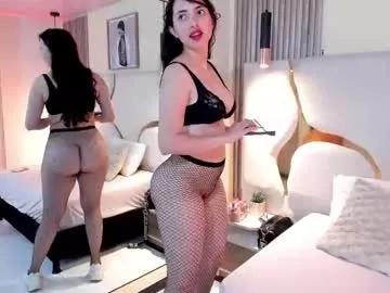 Explore our live girls sluts from our Custom and Multi clubs and checkout exclusive access to highly interactive content, such as shape, hair, titties, pussy type and many more.