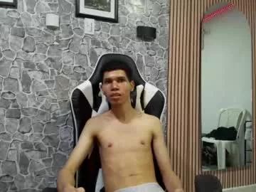 andrew_2811 from Chaturbate is Freechat