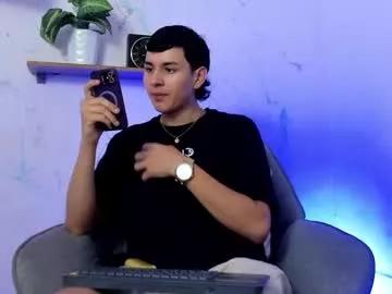 andrewrestrepo from Chaturbate is Freechat