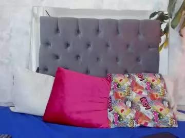 Angeloox_ webcams show profile image 