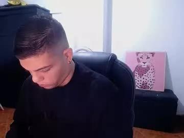 anndyhardy11 from Chaturbate