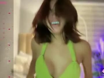 Explore our live girls sluts from our Custom and Multi clubs and checkout exclusive access to highly interactive content, such as shape, hair, titties, pussy type and many more.