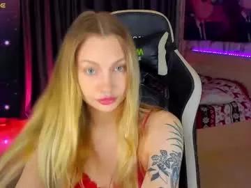 annie69kiss from Chaturbate