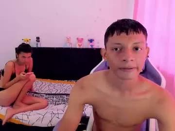 annie_dani420 from Chaturbate