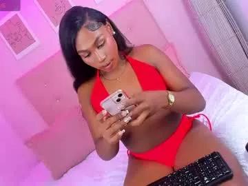 annie_dolce_ from Chaturbate