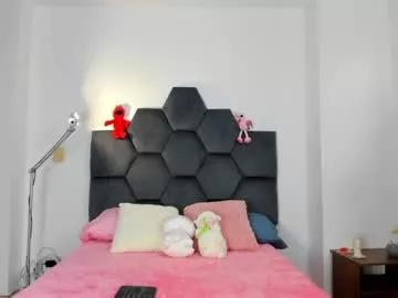 annie_dreams69 from Chaturbate