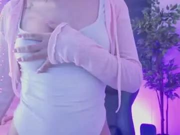 anniebrie from Chaturbate
