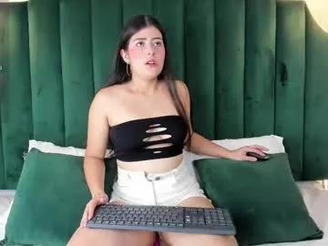 Explore our live girls sluts from our Custom and Multi clubs and checkout exclusive access to highly interactive content, such as shape, hair, titties, pussy type and many more.