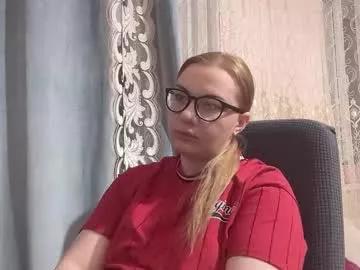 apacheloversex from Chaturbate