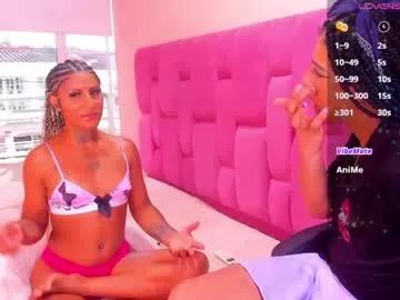Explore our live girls sluts from our Custom and Multi clubs and checkout exclusive access to highly interactive content, such as shape, hair, titties, pussy type and many more.