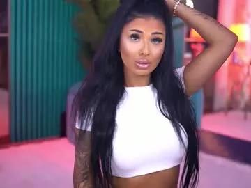 Explore our live girls sluts from our Custom and Multi clubs and checkout exclusive access to highly interactive content, such as shape, hair, titties, pussy type and many more.