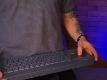 ares_dickson1 from Chaturbate is Freechat