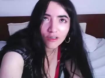 Arialujuria webcams show profile image 
