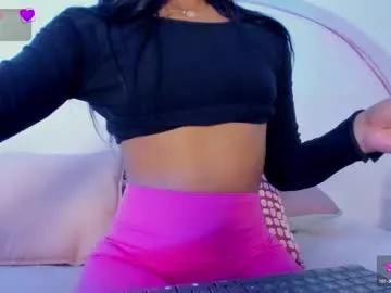 ariana_klart from Chaturbate