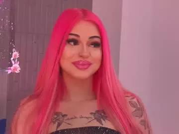 Explore our live girls sluts from our Custom and Multi clubs and checkout exclusive access to highly interactive content, such as shape, hair, titties, pussy type and many more.
