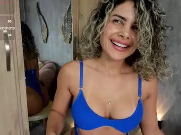 ariana_valdirii from Chaturbate