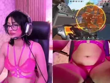 Explore our live girls sluts from our Custom and Multi clubs and checkout exclusive access to highly interactive content, such as shape, hair, titties, pussy type and many more.