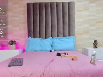 ariiadna_fox from Chaturbate