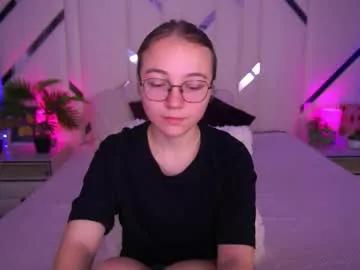 arrinawair from Chaturbate