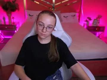 arrinawair from Chaturbate