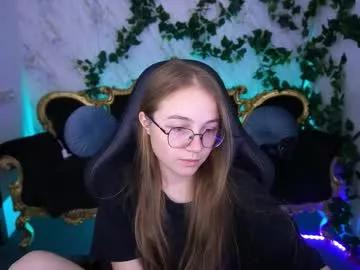 arrinawair from Chaturbate