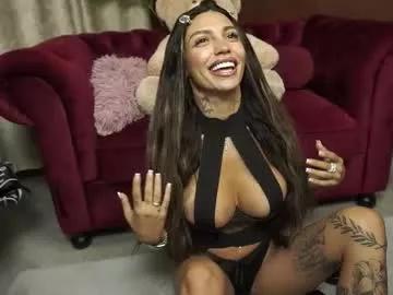 Explore our live girls sluts from our Custom and Multi clubs and checkout exclusive access to highly interactive content, such as shape, hair, titties, pussy type and many more.