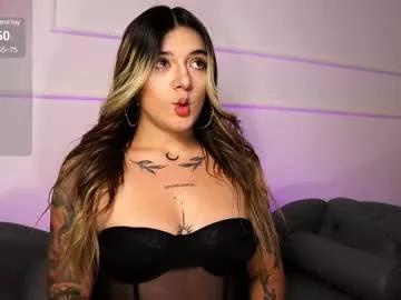 Explore our live girls sluts from our Custom and Multi clubs and checkout exclusive access to highly interactive content, such as shape, hair, titties, pussy type and many more.