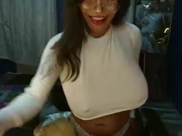 asian_petit19 from Chaturbate