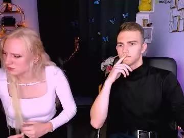 astren_villo from Chaturbate is Freechat