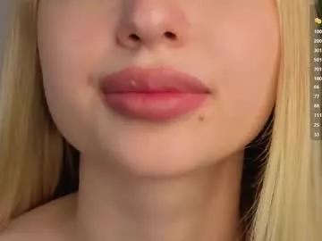 Audreycritchzoon webcams show profile image 