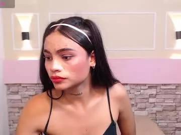 Explore our live girls sluts from our Custom and Multi clubs and checkout exclusive access to highly interactive content, such as shape, hair, titties, pussy type and many more.