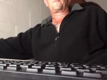 aussie9inchforall from Chaturbate