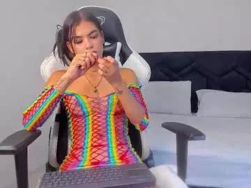 Explore our live girls sluts from our Custom and Multi clubs and checkout exclusive access to highly interactive content, such as shape, hair, titties, pussy type and many more.