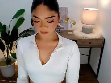 ava_lux from Chaturbate