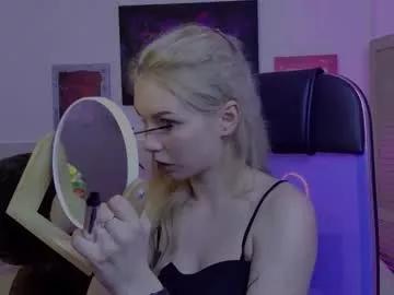avadaviis from Chaturbate
