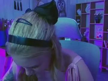 avadaviis from Chaturbate